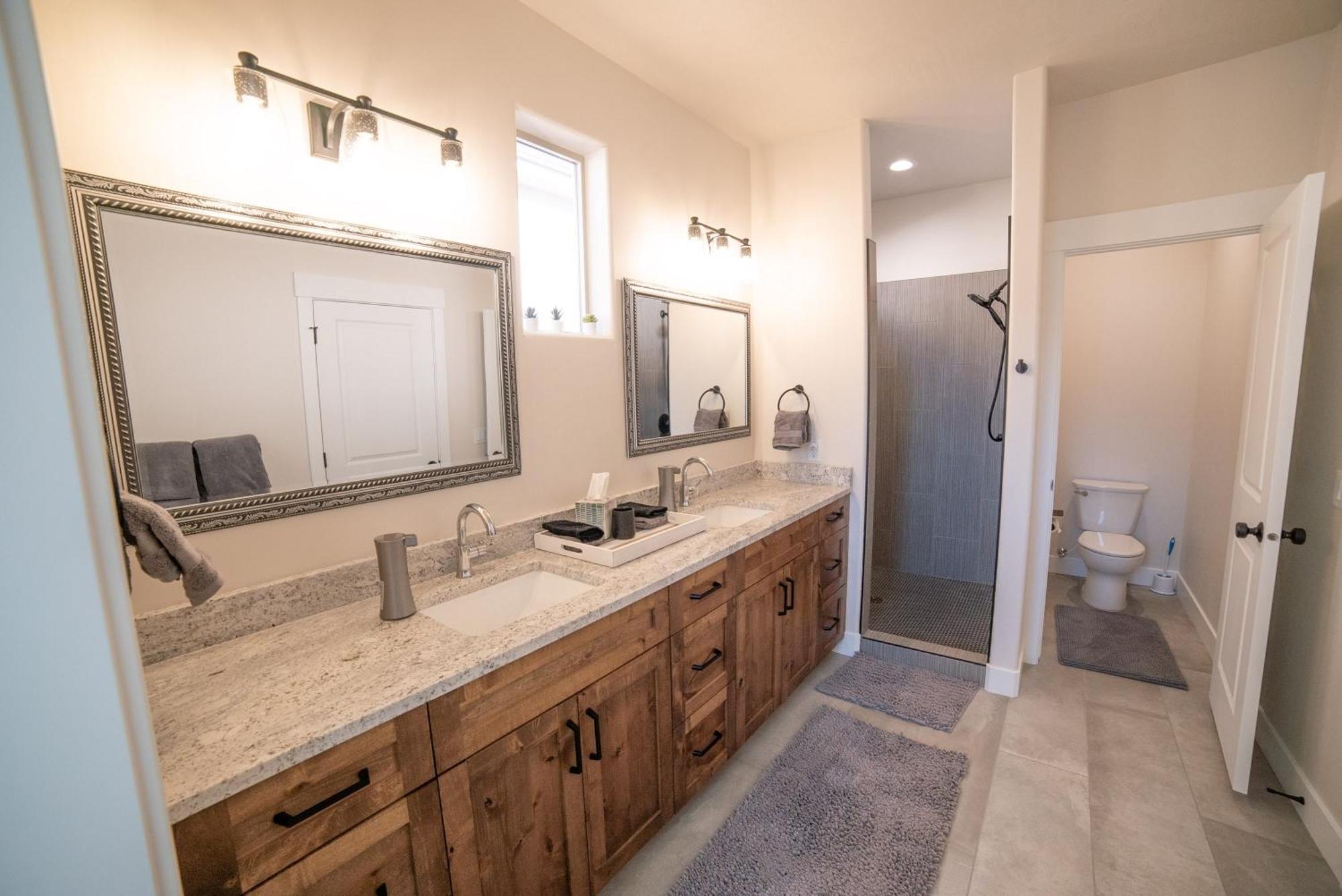 Hollywood Hangout - New West Properties Kanab Exterior foto